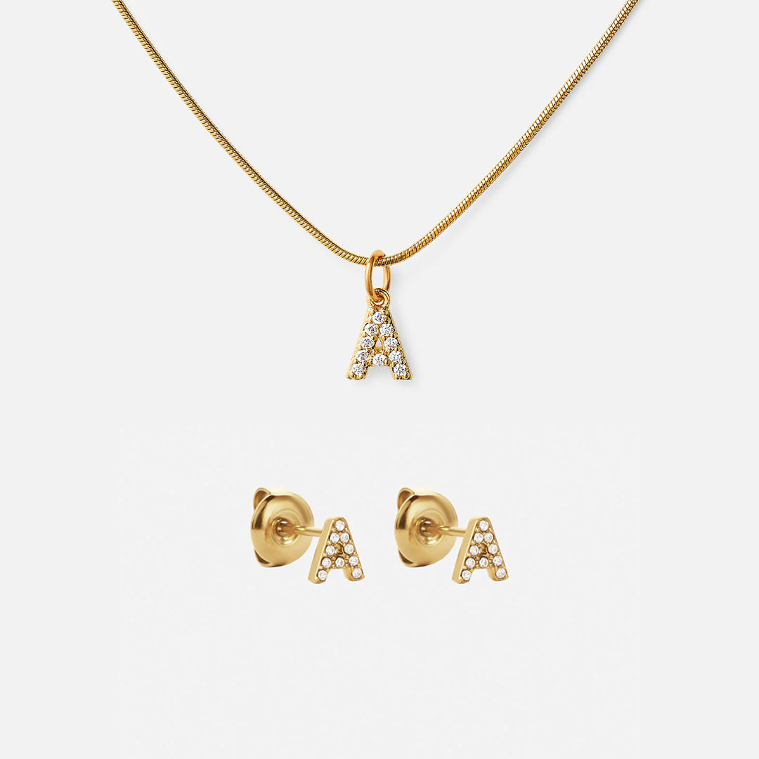 Letter Zirkonia Ketting + Oorbellen 18K Goldplated