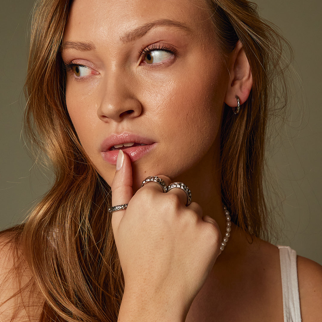 Meteor Hoops oorbellen zilverkleurig - Josephine Nord