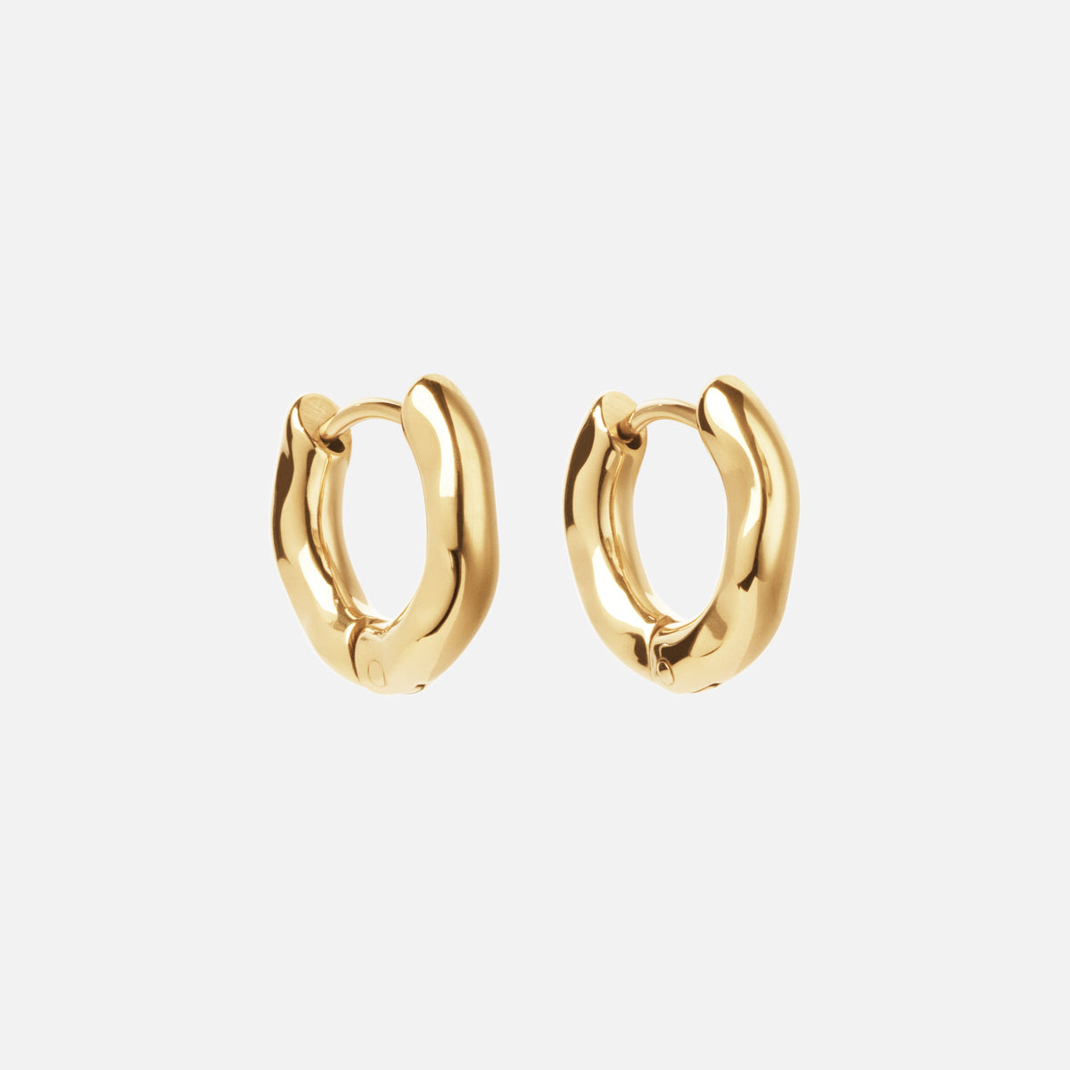 Wavy Hoops 18K Goldplated 14 mm