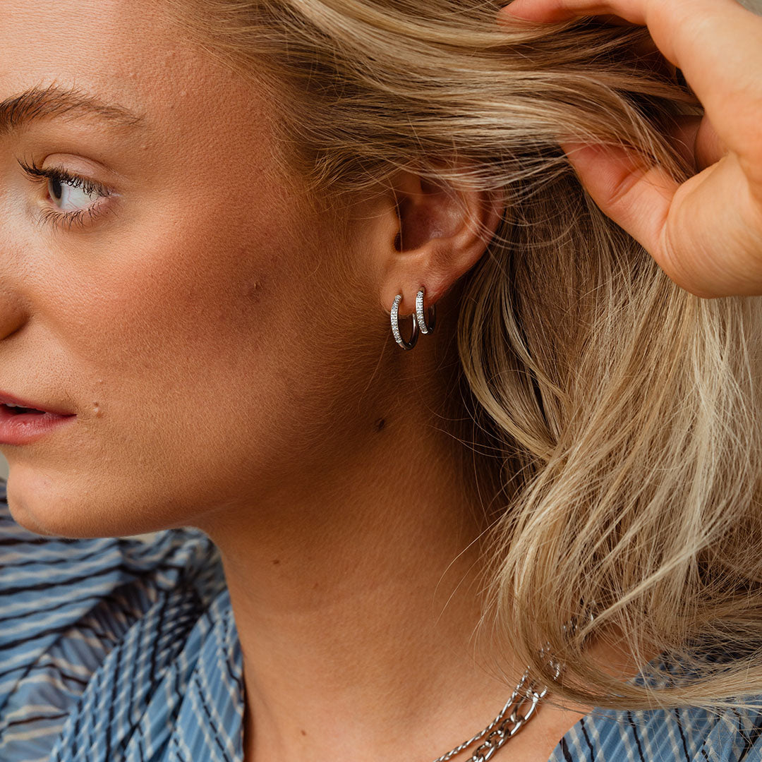 Zircon oorbellen zilverkleurig 14 mm - Josephine Nord