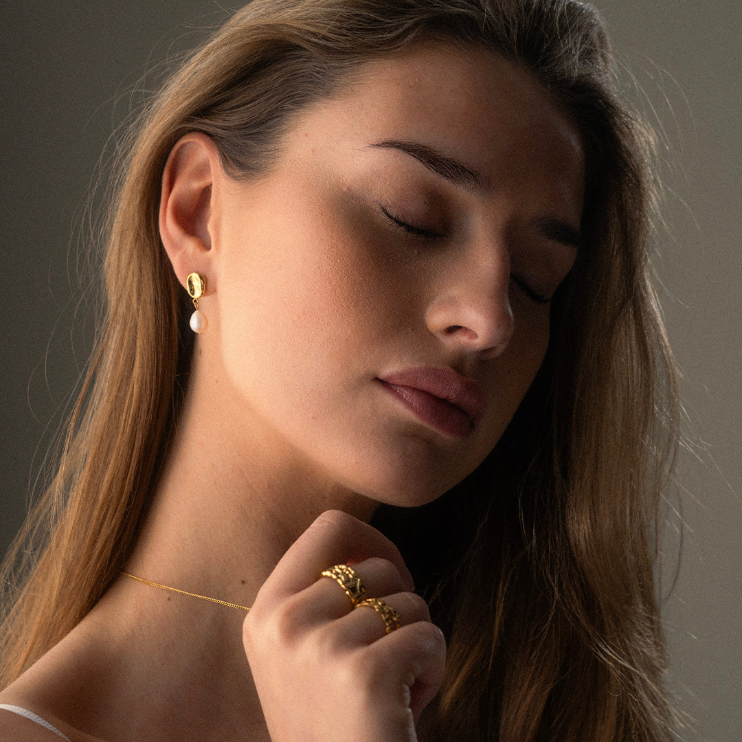 Melted Drop Oorbellen met Parel 18K Goldplated