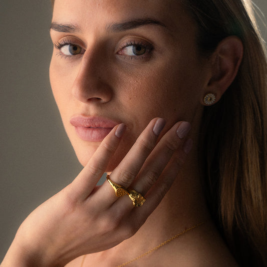 Hammered Flower Ring 18K Goldplated
