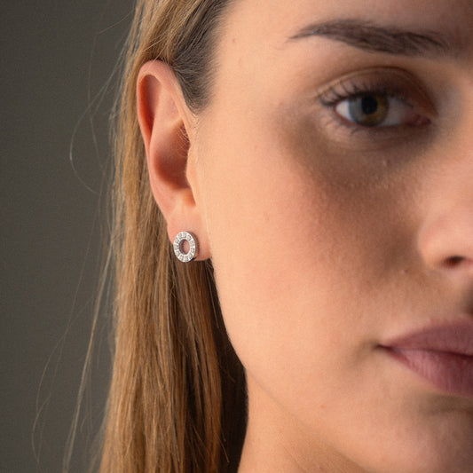 Circle Zirkonia Oorbellen Zilverkleurig 10 mm