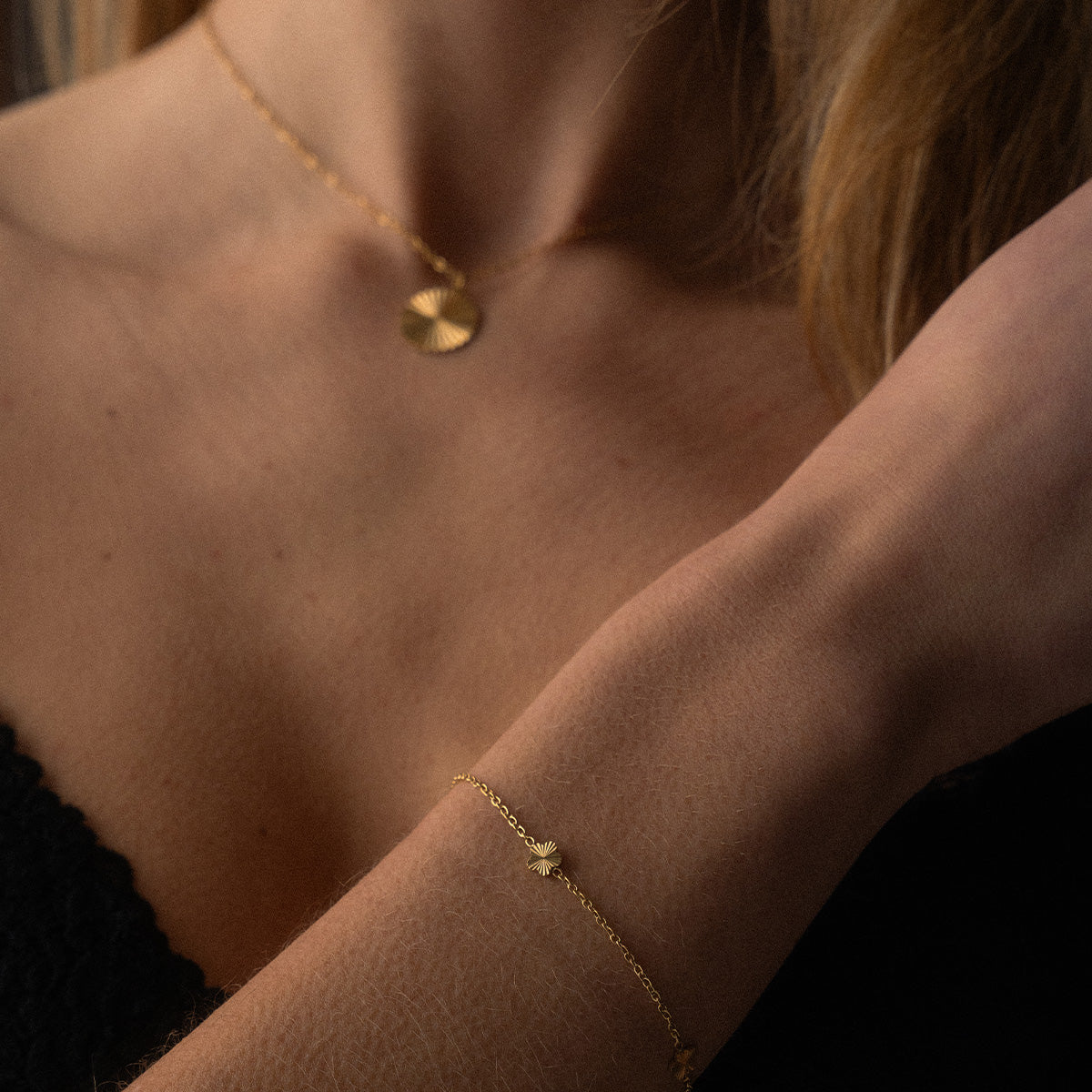 Scattered Flower Armband 18K Goldplated