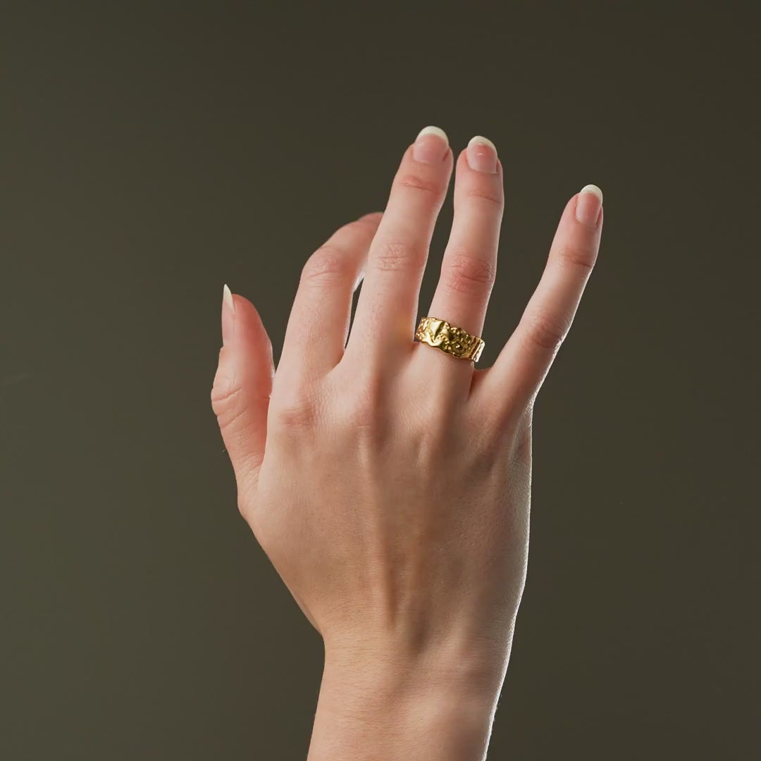 Meteor Celestial Ring 18K Goldplated - video