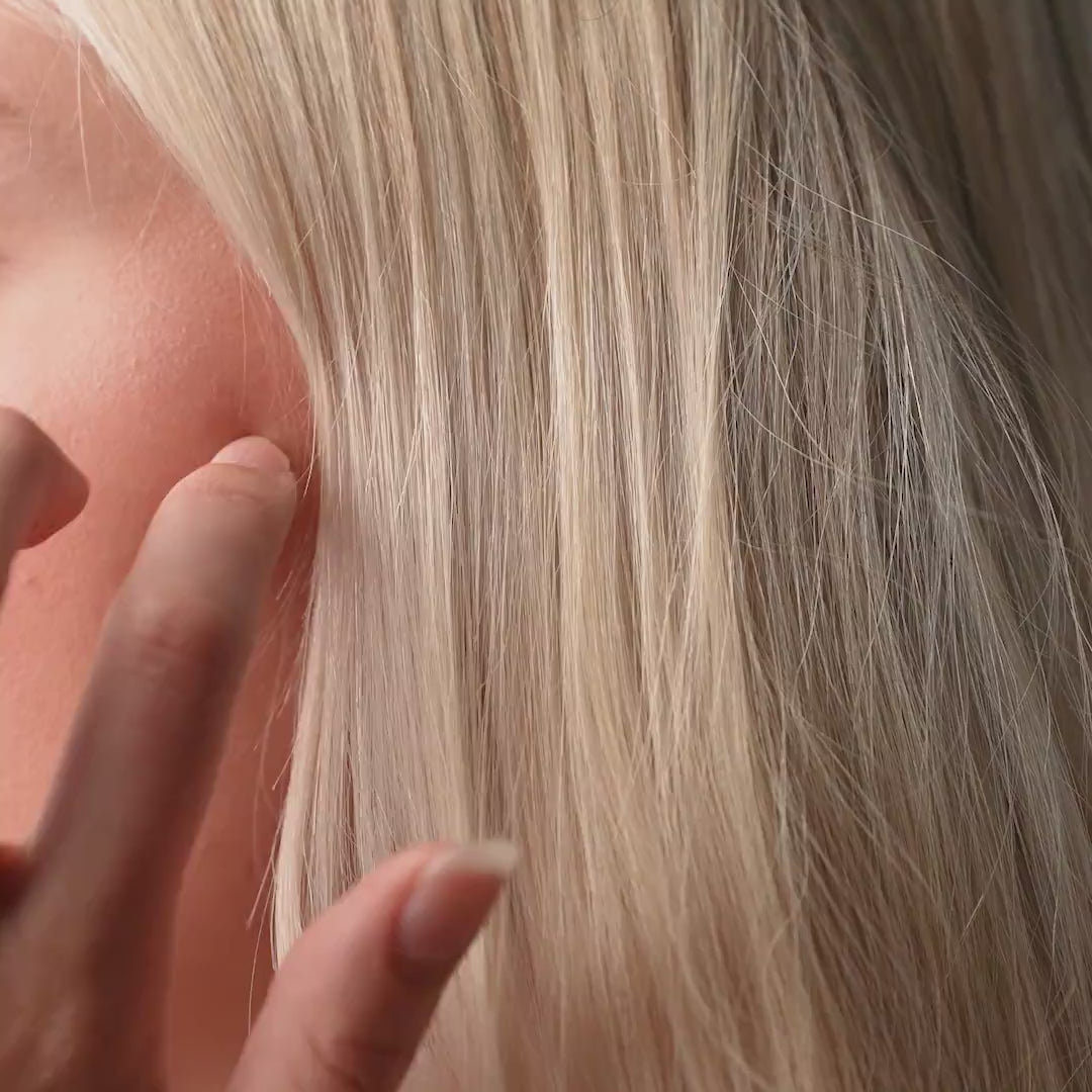 Zirkonia Hoops Oorbellen Zilverkleurig 14 mm - video