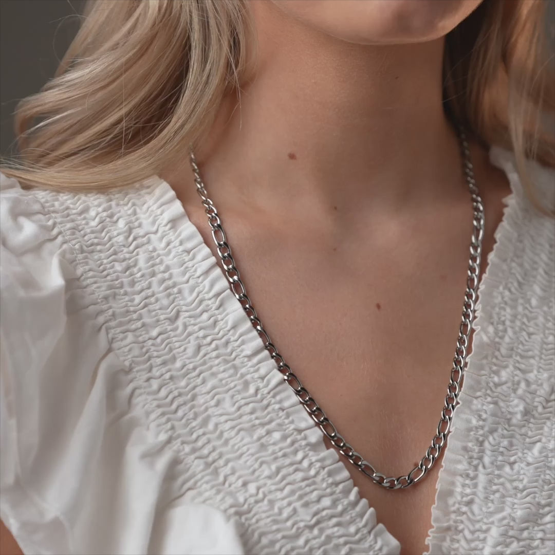 Figaro Ketting Zilverkleurig 6 mm - video